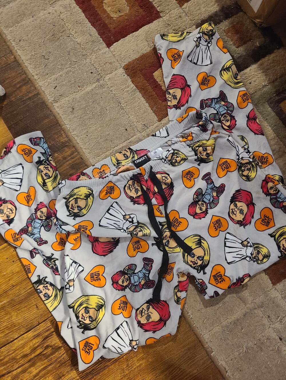 Chucky Fleece Graphic Lounge Set - Gray with Yellow & Orange Hearts